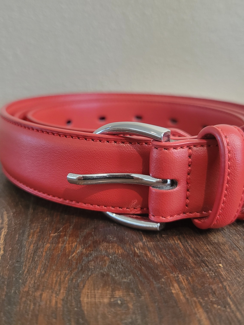 Falari Women’s Red Genuine Leather Belt - Size Large 38-40 - Silver Tone Buckle
